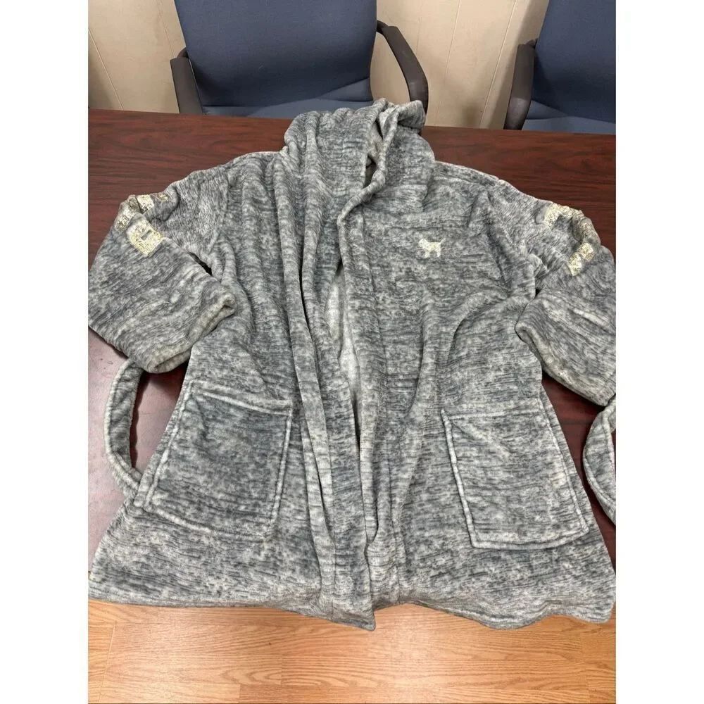 PINK Victoria’s Secret Grey Hooded Robe with Sequins Size Medium/Large